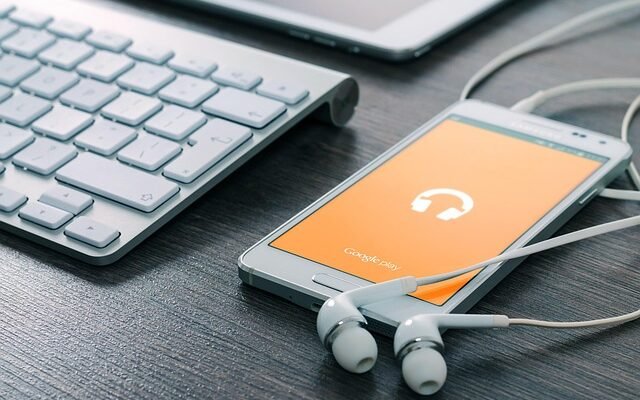 Why Mobile Devices Now Feel More Human Than Mechanical